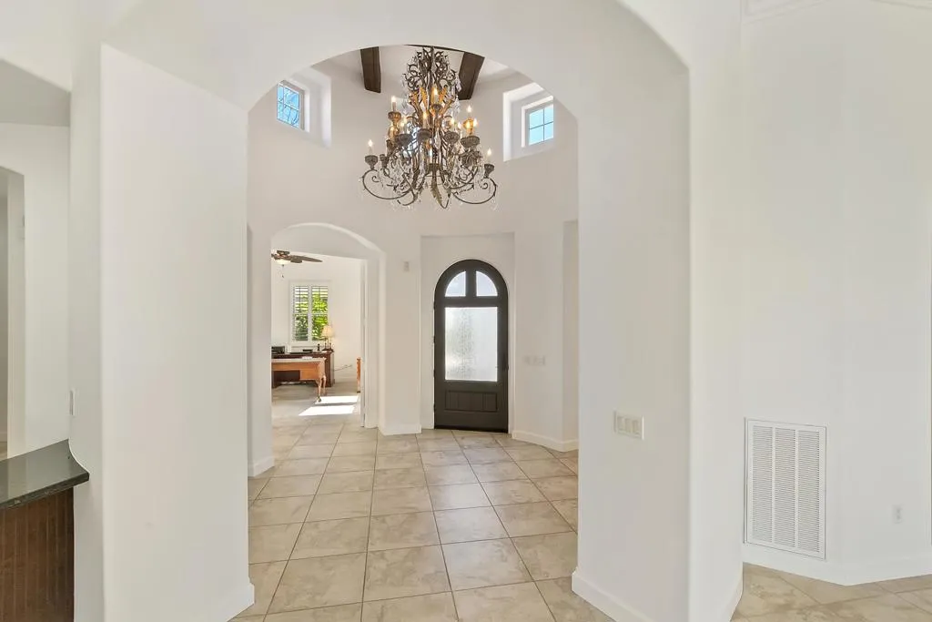 007_Foyer 007_Foyer