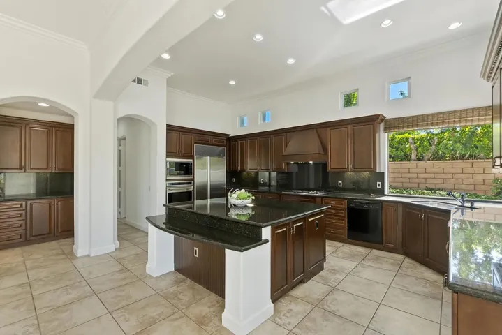 021_Kitchen