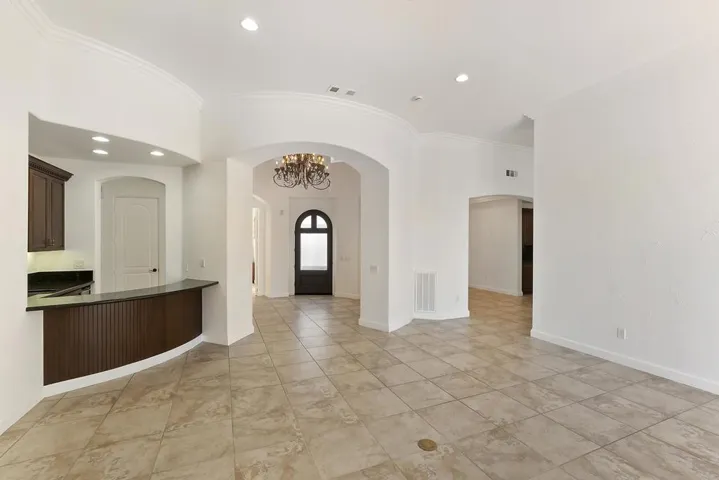 012_Living Room