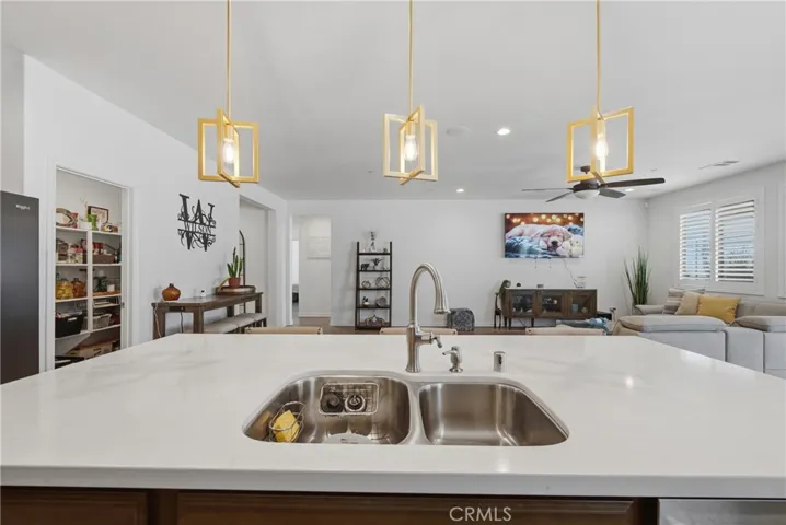 35111 Tavel, Winchester, California 92596 — photo 4