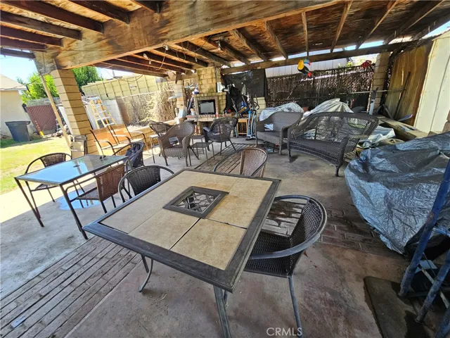 141 E Magnolia, Pomona, California 91767 — photo 5