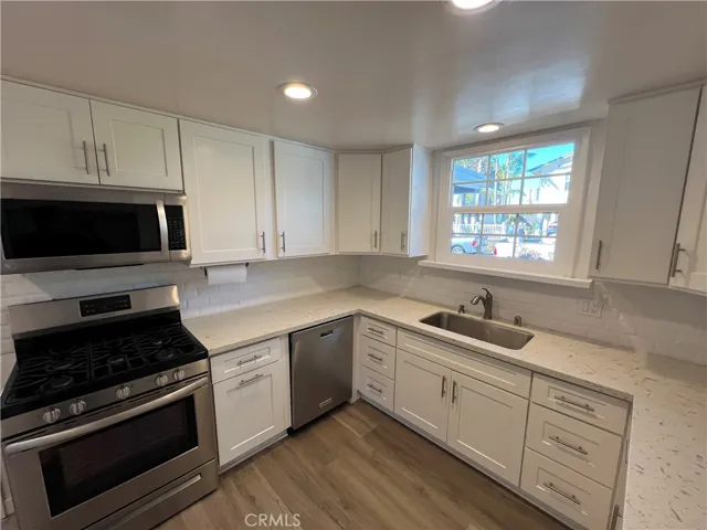 17 W Avenida San Gabriel, San Clemente, California 92672 — photo 5