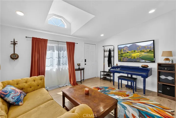 327 W Wilson 74, Costa Mesa, California 92627 — photo 4
