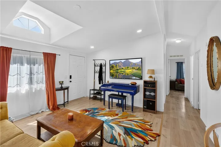 327 W Wilson 74, Costa Mesa, California 92627 — photo 5