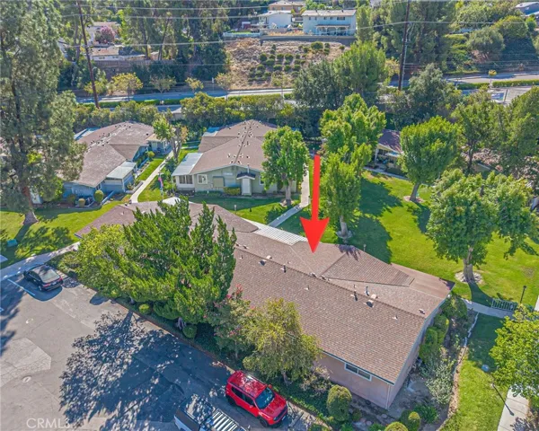 19228 B Avenue Of The Oaks, Newhall, California 91321 — photo 4