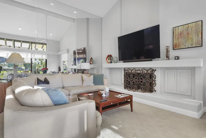 209 Bouquet Canyon Drive, Palm Desert, California 92211 — photo 5