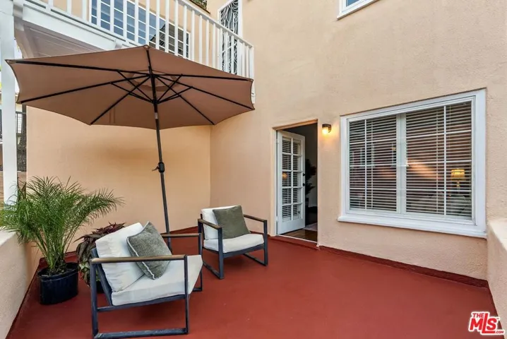 2001 Holly Hill Terrace, Los Angeles, California 90068 — photo 4