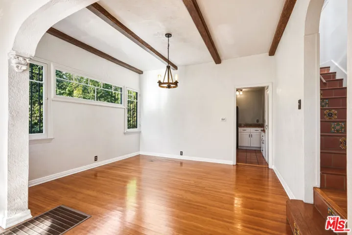 1284 S Cloverdale Avenue, Los Angeles, California 90019 — photo 5