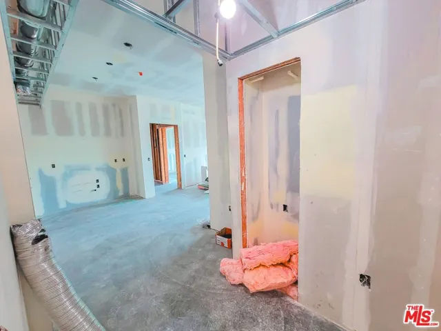 320 N Mountain View Avenue, Los Angeles, California 90026 — photo 5