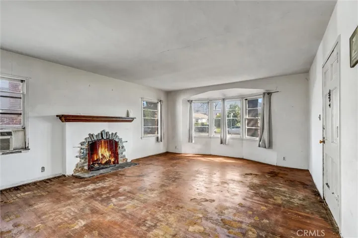 411 N Glenwood Place, Burbank, California 91506 — photo 5