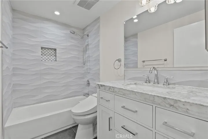 1742 S Bentley, Los Angeles, California 90025 — photo 5