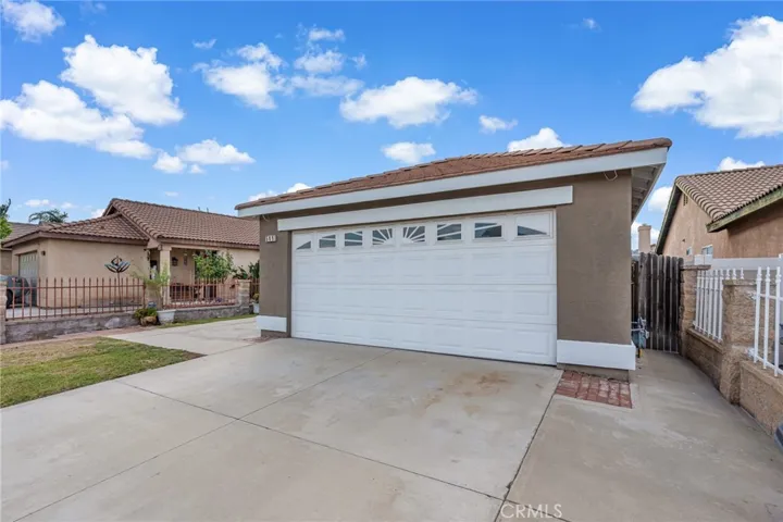 569 Award Drive, Colton, California 92324 — photo 4