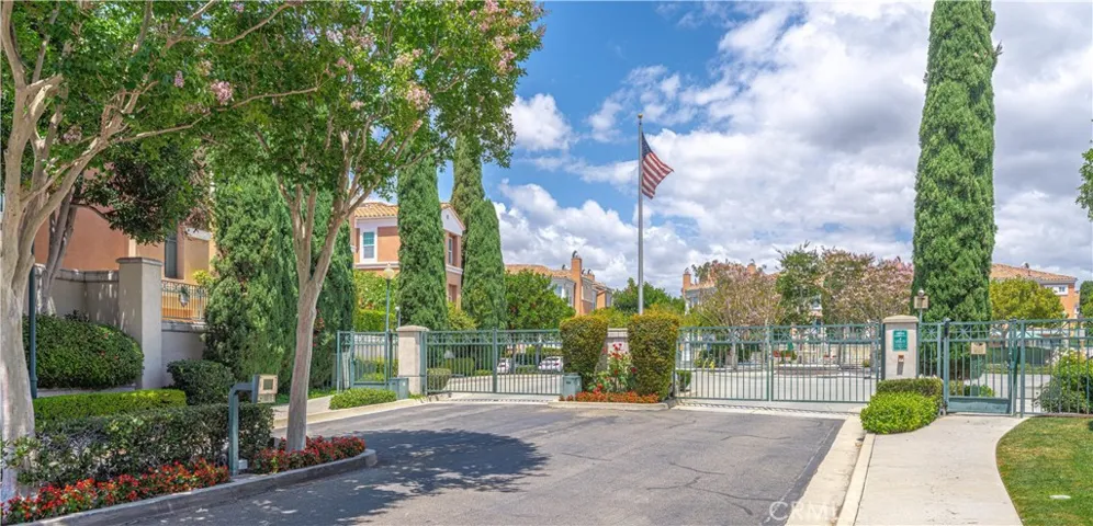 7 Medici Ais, Irvine, California 92606 — photo 5