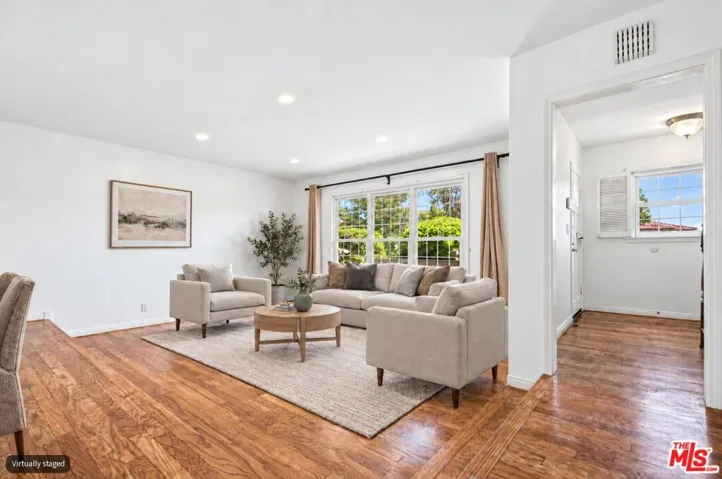 10669 La Grange Avenue, Los Angeles, California 90025 — photo 5