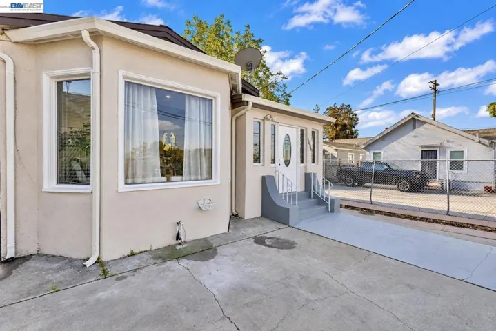 2468 82nd Ave, Oakland, California 94605 — photo 4