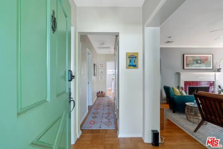 4224 Alcove Avenue, Studio City, California 91604 — photo 5