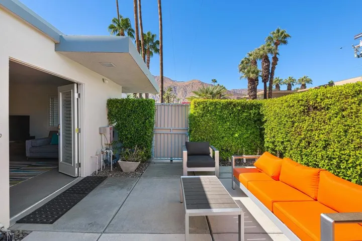 155 W Hermosa Place 5, Palm Springs, California 92262 — photo 4