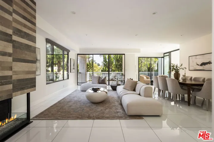 4460 Wilshire Boulevard 207, Los Angeles, California 90010 — photo 5