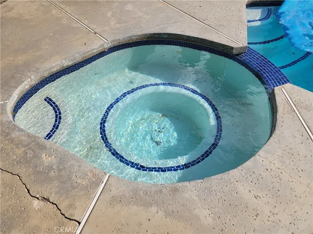 15645 Avion Lane, Victorville, California 92394 — photo 5