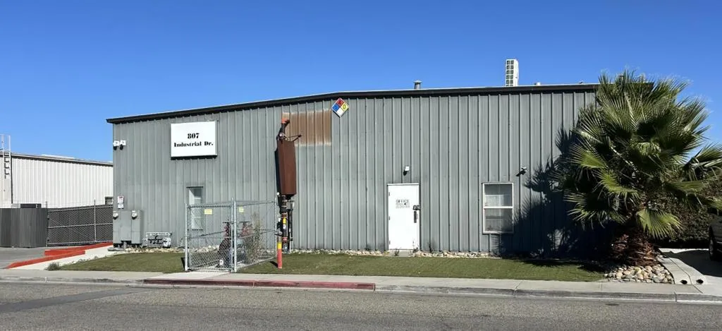 807 Industrial Dr