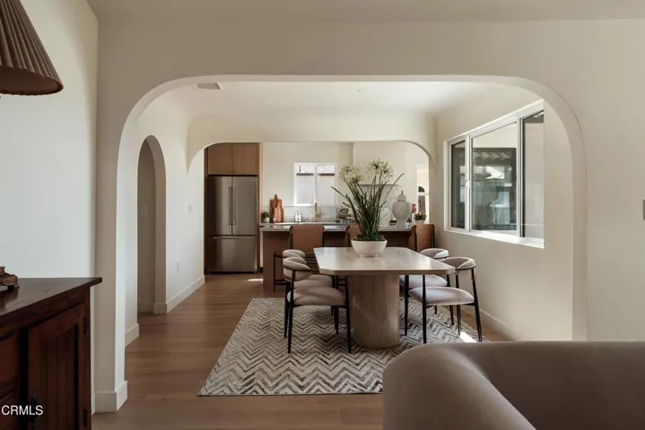3044 Hillcrest Drive, Los Angeles, California 90016 — photo 4