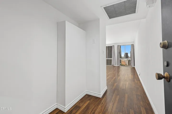 800 W 1st Street 2107, Los Angeles, California 90012 — photo 5