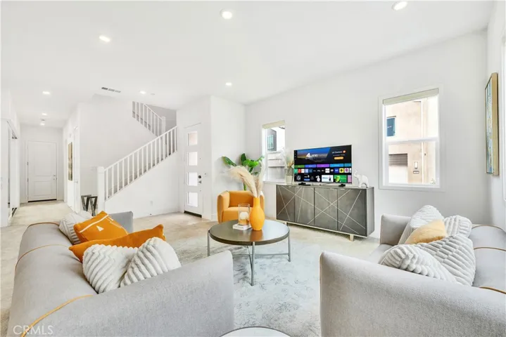 141 Sawbuck, Irvine, California 92618 — photo 4