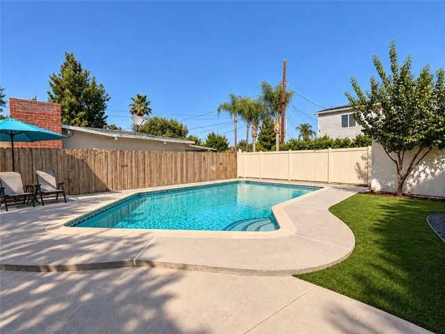 6830 Sylvia Avenue, Reseda, California 91335 — photo 5