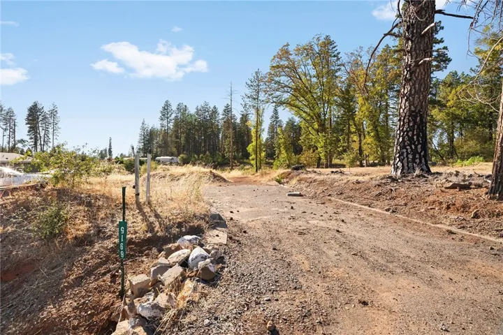 6915 Clark, Paradise, California 95969 — photo 4