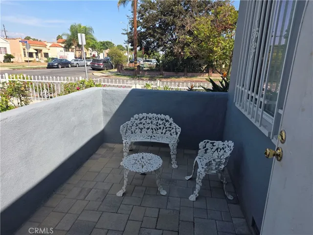 1902 W 65th, Los Angeles, California 90047 — photo 4