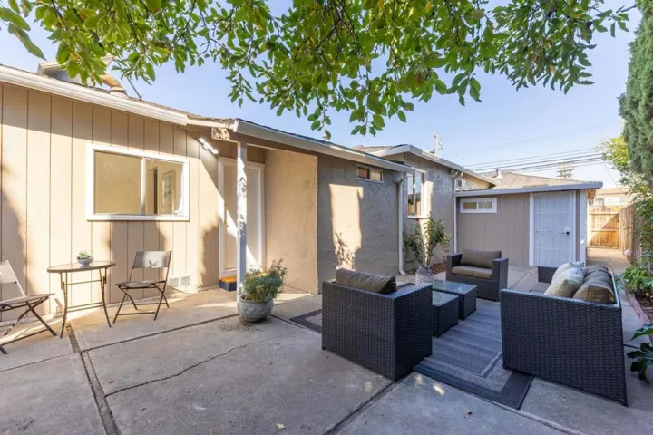 2504 Spring Street, Redwood City, California 94063 — photo 4