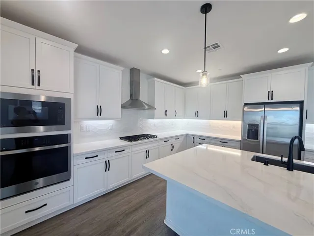 30430 Freeman, Menifee, California 92584 — photo 5