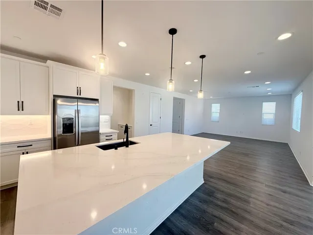 30430 Freeman, Menifee, California 92584 — photo 4