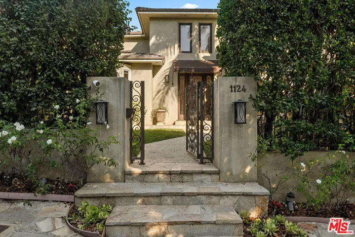 1124 Sierra Alta Way, Los Angeles, California 90069 — photo 4