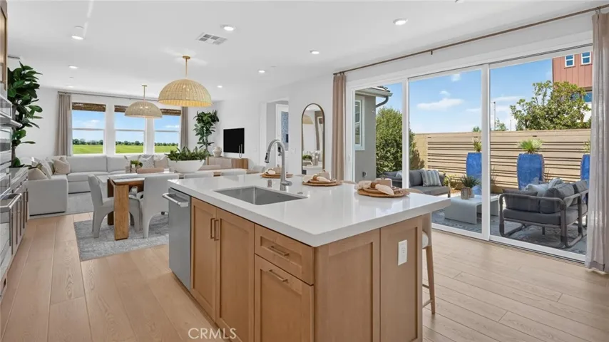324 Bracken, Irvine, California 92618 — photo 4