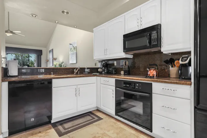 186 Running Springs Drive, Palm Desert, California 92211 — photo 4
