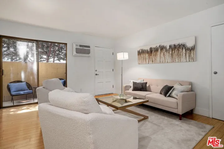 11959 Dorothy Street 2, Los Angeles, California 90049 — photo 4