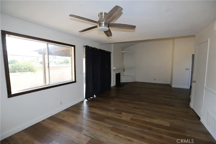 292 Parkview, Lake Elsinore, California 92530 — photo 4