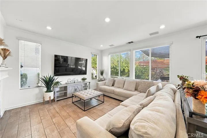 17511 Poplar Point, Canyon Country, California 91387 — photo 5