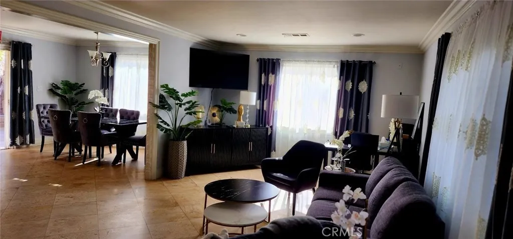 gallery-image 2