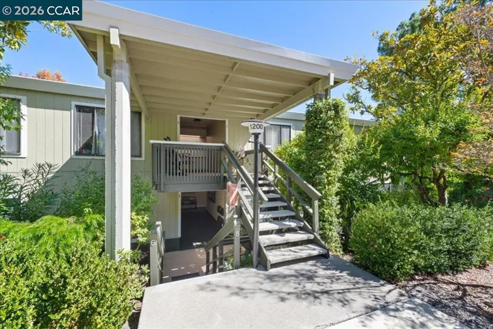 1200 Canyonwood Ct 8, Walnut Creek, California 94595 — photo 4