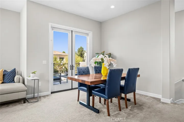 180 Follyhatch, Irvine, California 92618 — photo 5