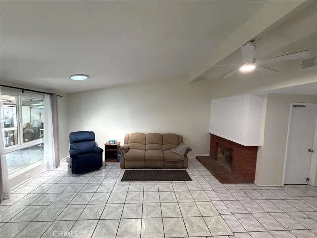 16818 La Salle, Gardena, California 90247 — photo 4