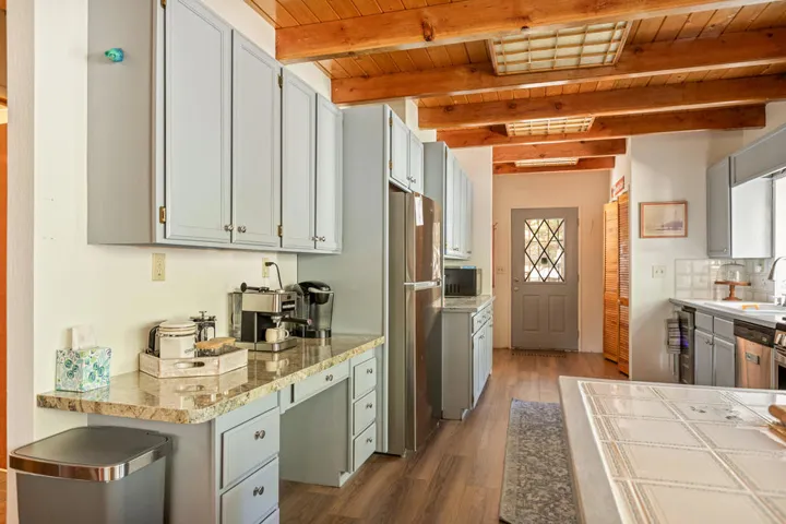 31522 Cedarwood Drive, Running Springs, California 92382 — photo 5