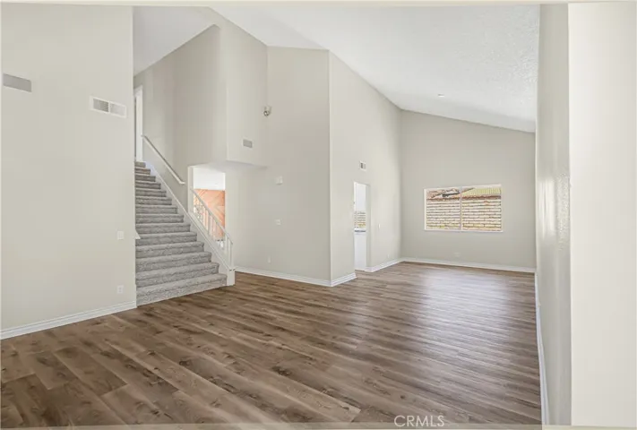 28041 Concord Avenue, Castaic, California 91384 — photo 5