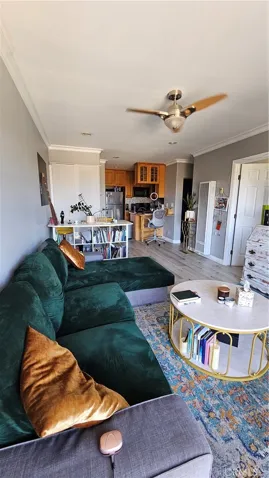 4431 Don Ricardo Dr 13, Los Angeles, California 90008 — photo 5