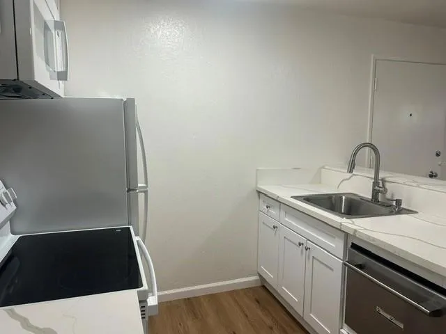 919 Capitola Avenue 18, Capitola, California 95010 — photo 5