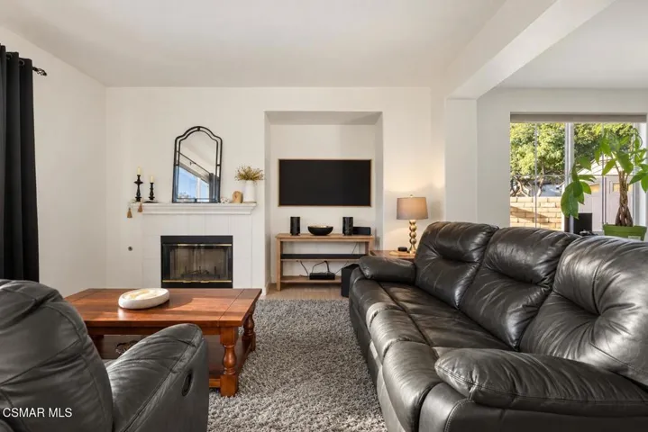 957 Entrada Drive, Oxnard, California 93030 — photo 5