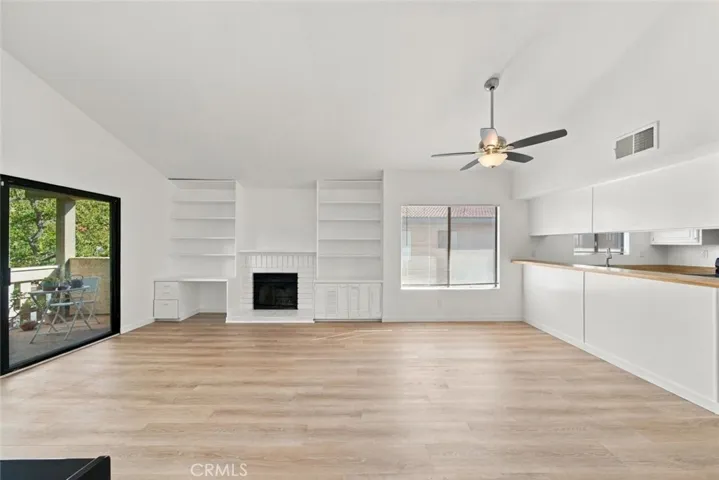 751 Birchpark Circle 201, Thousand Oaks, California 91360 — photo 5