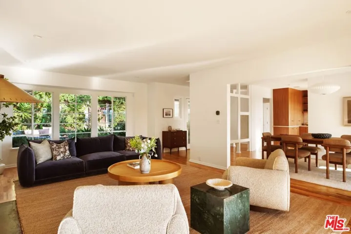 2111 Hollyvista Avenue, Los Angeles, California 90027 — photo 5